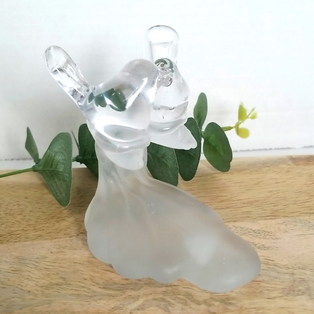 Vintage Art Glass Birds with Frosted Base Handmade Crystal.